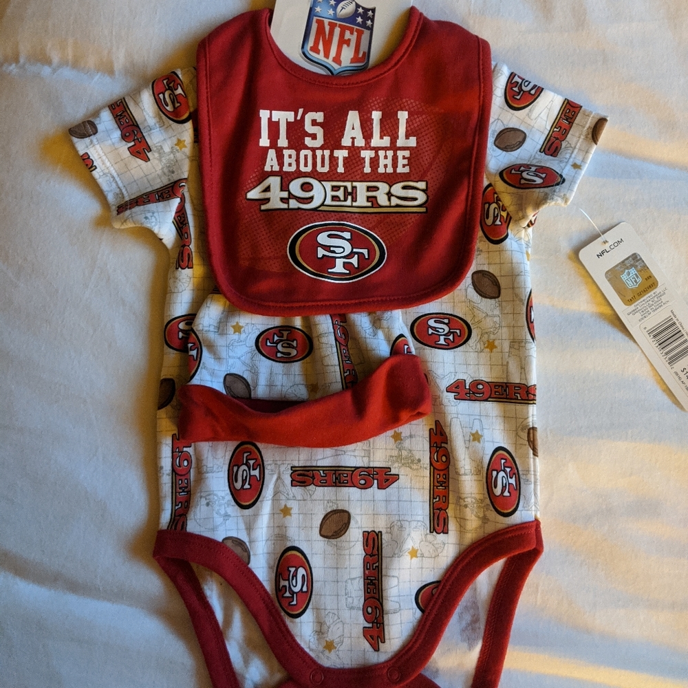 SF 49er onesie with matching hat & bib